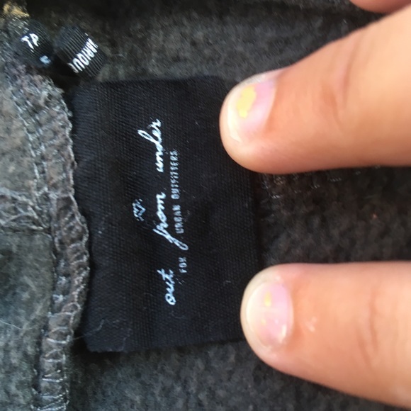 Urban Outfitters Cropped Hoodie - Picture 4 of 7